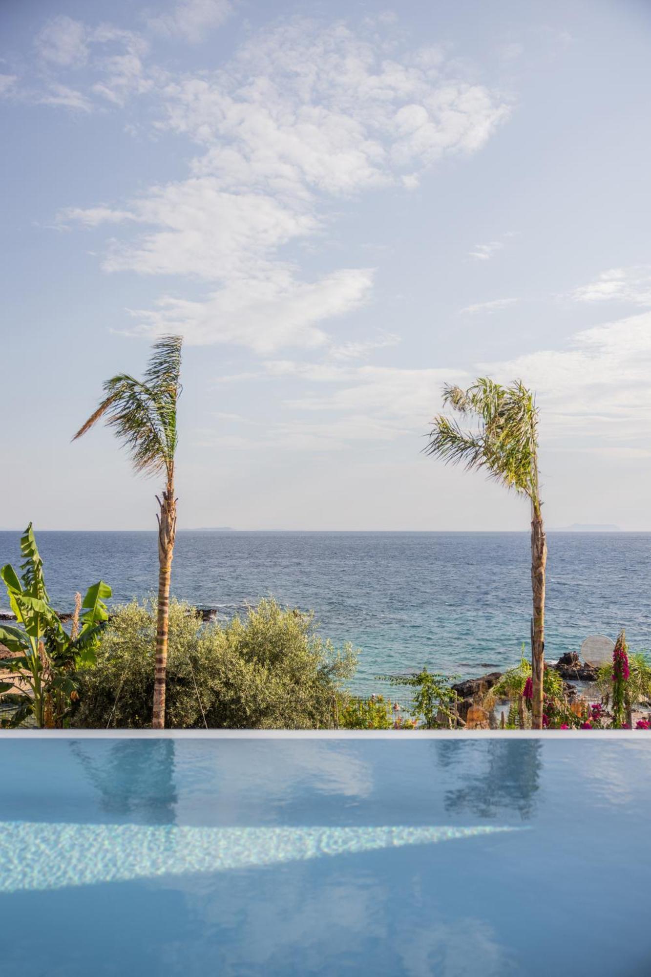Beyond A Luxury Boutique Hotel Dhermi Exterior photo